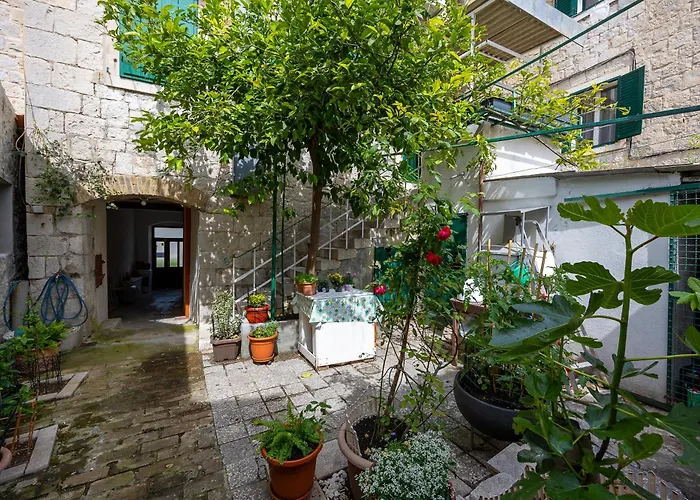 Iskra 2 スプリト